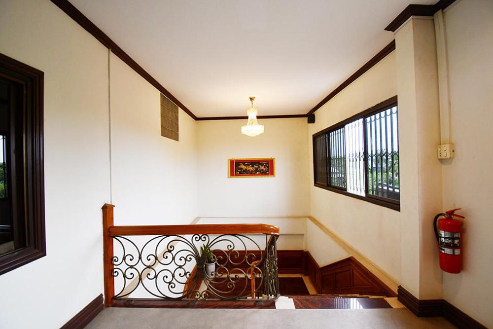 Excellency Apartment Vientiane Extérieur photo