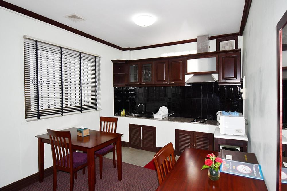 Excellency Apartment Vientiane Extérieur photo